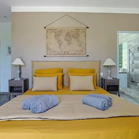 With Pool Near Pic Saint-loup 펜션